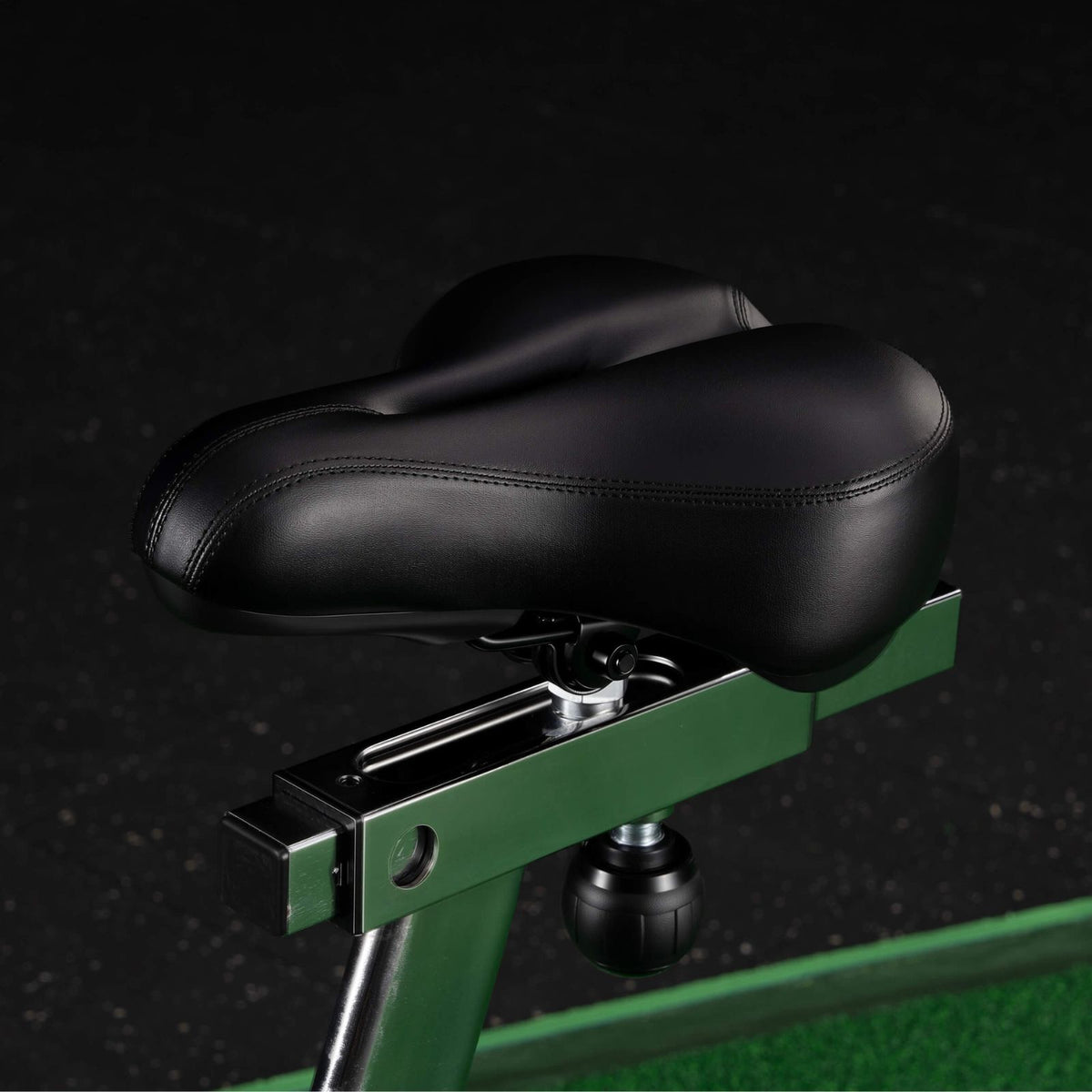 LAVA FLOW™ Air Bike AB01